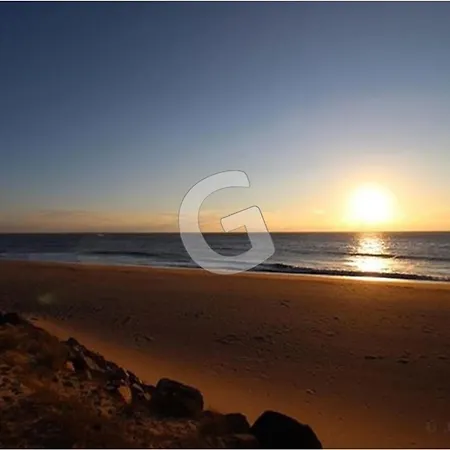 Pavillon T2 + Mezzanine A La Tranche-sur-mer Avec Acces Piscine & Parking - Fr-1-194-439