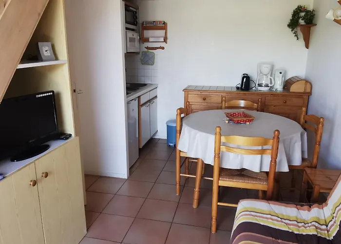 Pavillon T2 + Mezzanine A La Tranche-sur-mer Avec Acces Piscine & Parking - Fr-1-194-439 *