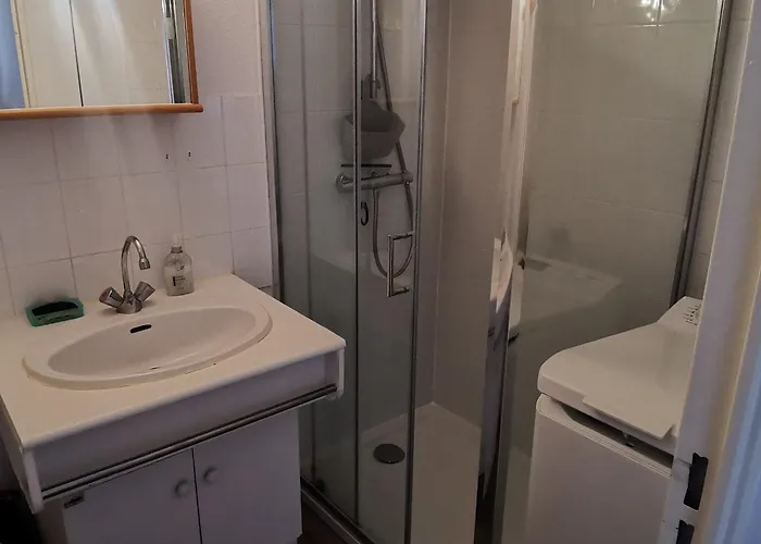 Pavillon T2 + Mezzanine A La Tranche-sur-mer Avec Acces Piscine & Parking - Fr-1-194-439 * La Tranche-sur-Mer